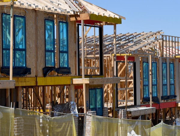New building activity slows as rates bite
