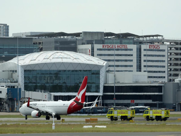 Investigation after Qantas plane mayday