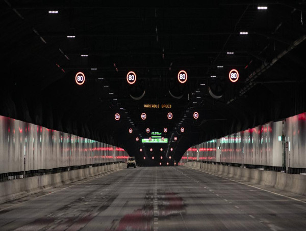 Toll flak as Sydney road link opens early