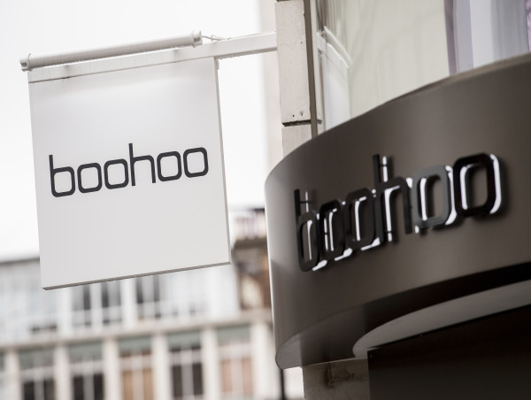  Boohoo reports sales drop as US and UK markets weigh 