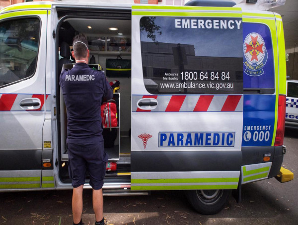  One in three Vic paramedics injured on job 
