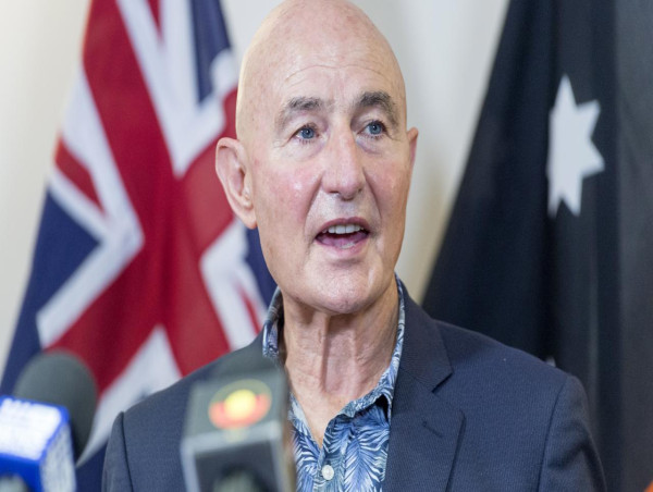 Former health chief Hugh Heggie new administrator in NT