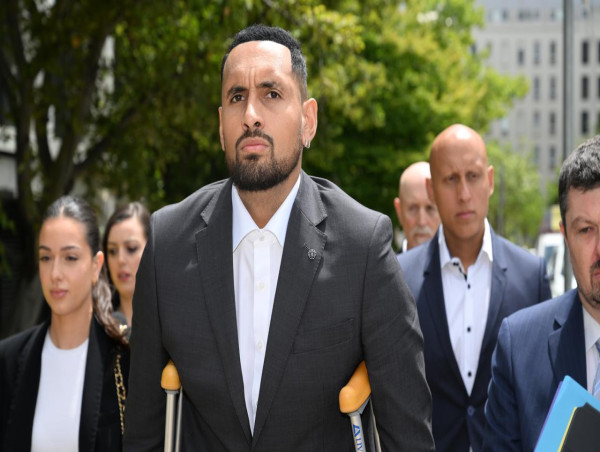  Kyrgios 'deeply regrets' assaulting former girlfriend 