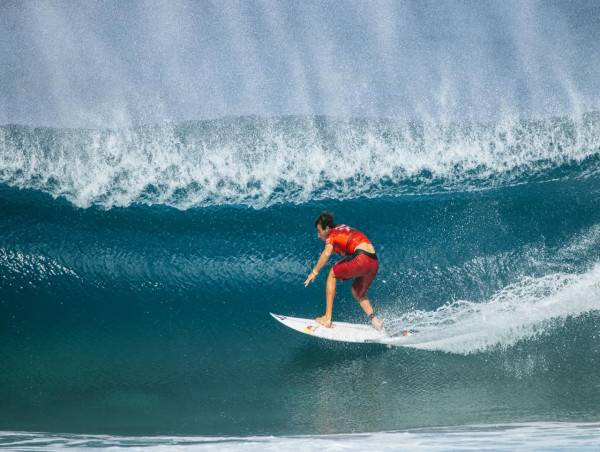  Robinson keen to ride surf momentum at Sunset Beach 