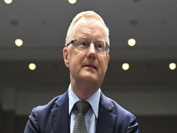 RBA governor faces grilling on 'hawkish' rate hike talk