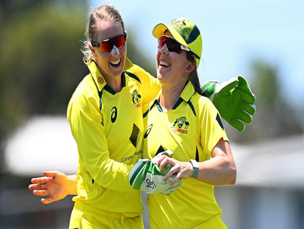 Wareham, Lanning lead Australia over Bangladesh