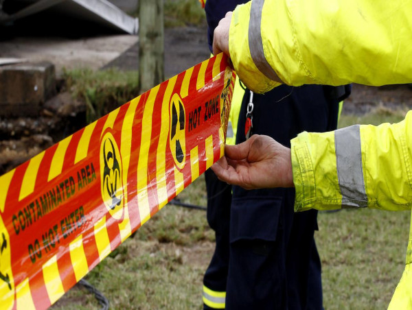 Bushfire hits homes and buildings in Port Lincoln