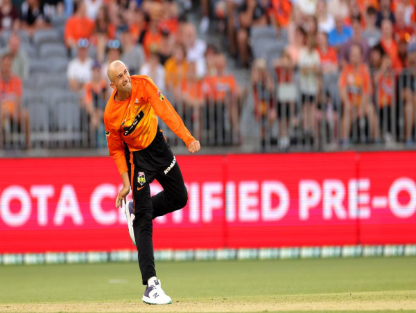  Australia consider multiple squad changes in India 