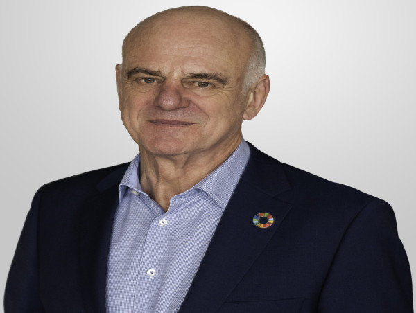  Special Covid envoy David Nabarro among people receiving honours 