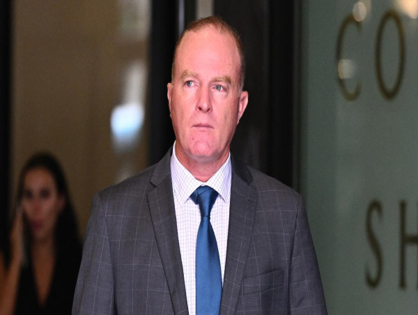  Jury warned during cop's pursuit death retrial 