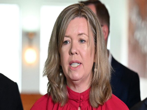 Dutton backs under-pressure Liberal MP Bridget Archer