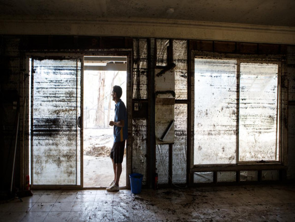  Flooding leaves behind mud, mould and devastation 