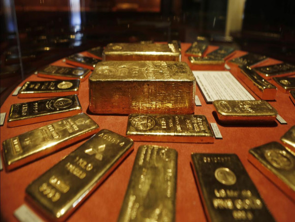 Scrutiny over Perth Mint's gold sale to former bikie