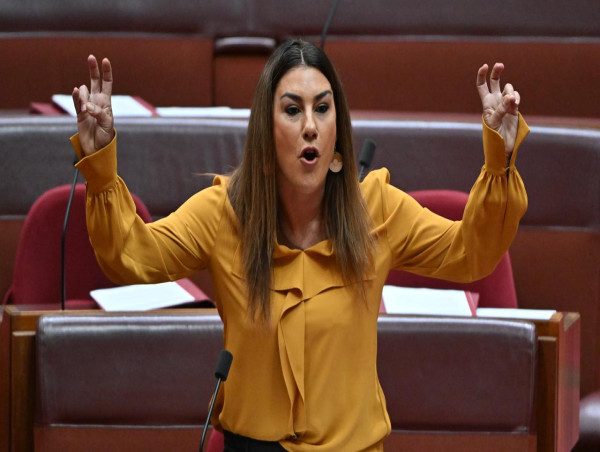 Politicians admit Indigenous failings as gap widens