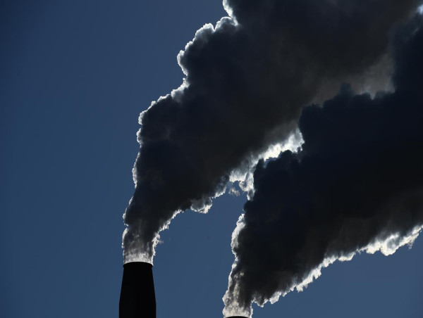  Call for Woodside directors' heads over climate change 