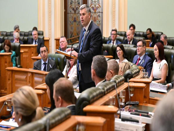  Queensland passes controversial youth justice laws 