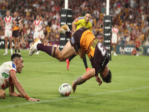 Broncos second-half blitz stuns Dragons in big NRL win