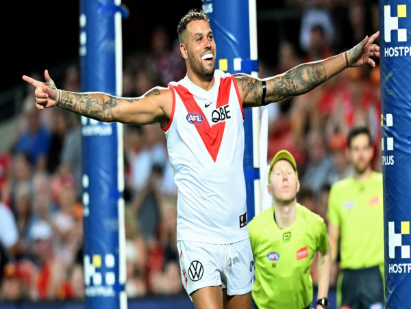 Buddy's boot sets tone as Swans thumps Suns
