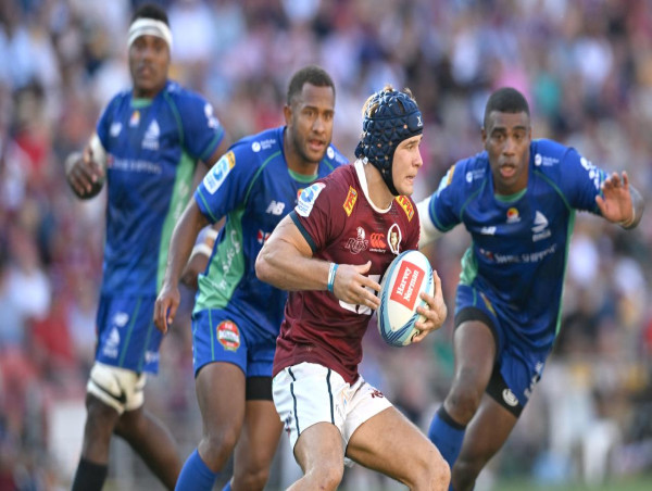 Reds hold on to defy Drua's late Super Rugby charge