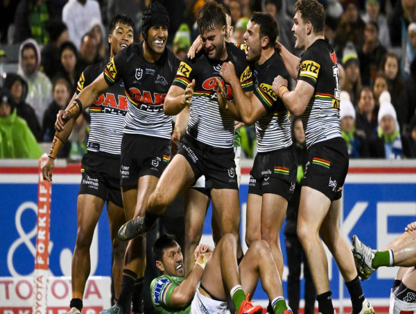 Panthers' Salmon in doubt for Raiders grudge match