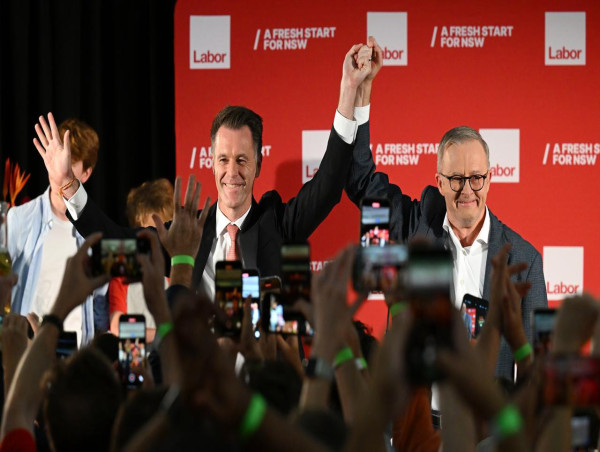 Federal MPs take different lessons from NSW poll result
