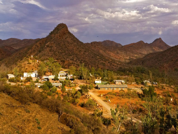  Remote wilderness sanctuary gets smart with solar power 
