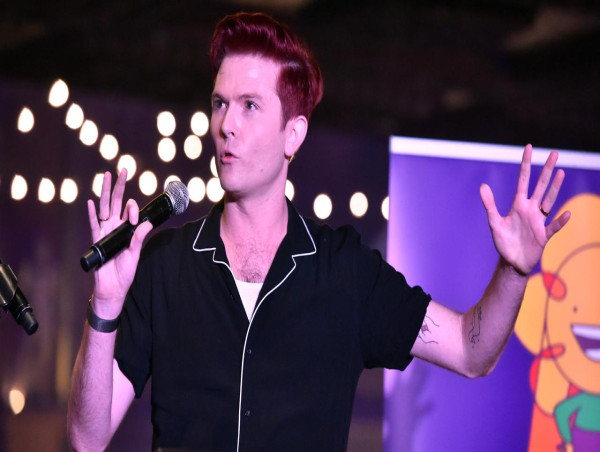  Comedy festival returns with dog jokes and Cher spoof 