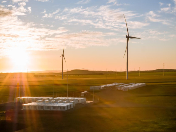 Electricity grid needs 10-fold storage increase by 2050