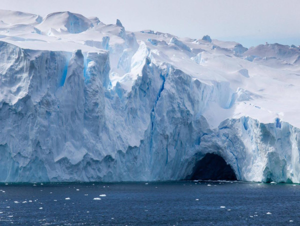  Deep ocean in deep trouble as Antarctic ice melts 