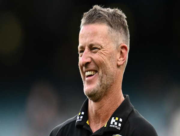 Hardwick happy to continue past 300-game AFL milestone