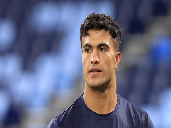 Suaalii still shining in the glare of his rugby switch
