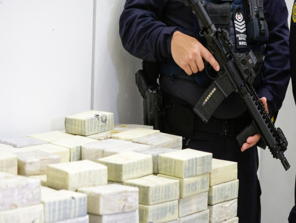  Huge heroin haul hidden in concrete before record bust 