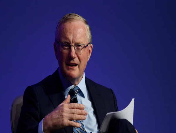 RBA boss eyes more rate hikes, 'way too early' for cuts 
