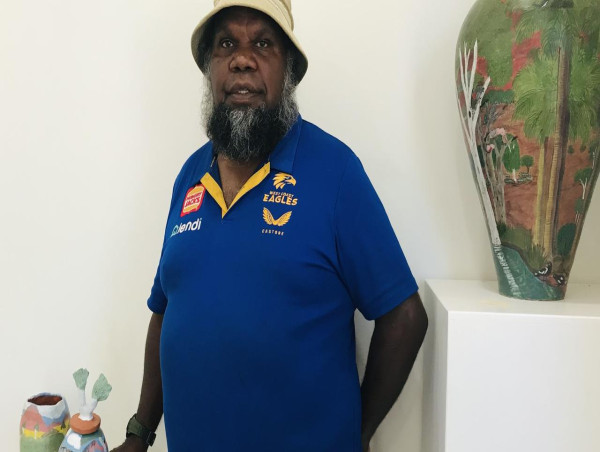  Success crowds the studio of famed Hermannsburg Potters 