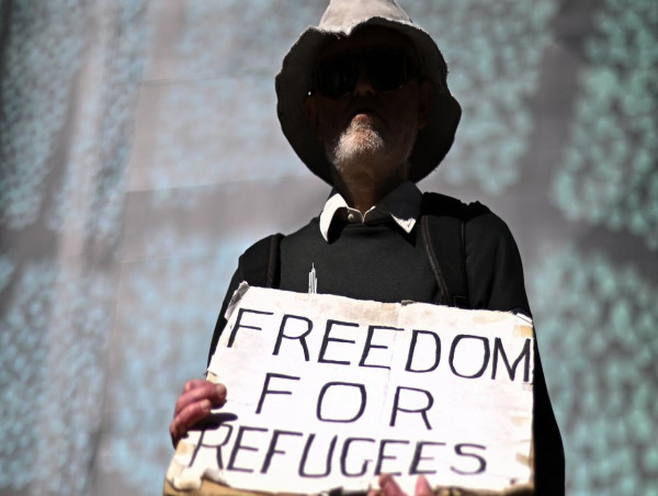 'Completely let down': Refugee visa scheme criticised