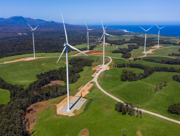  Call to outsmart net-zero rivals to win climate dollars 