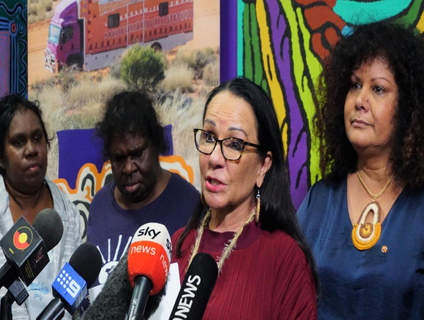  Remote dialysis to end long treks for outback patients 