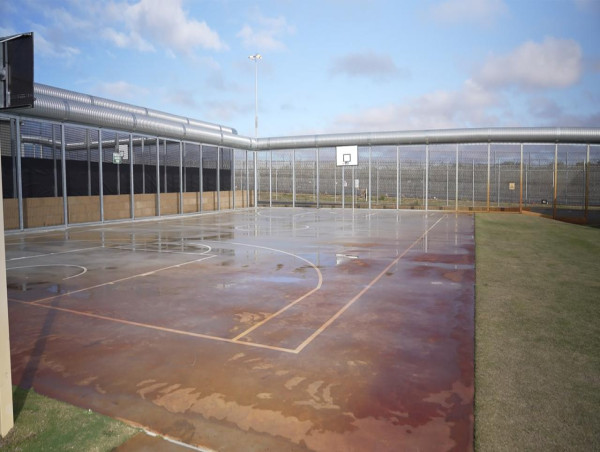 Guards injured during unrest at detention centre in WA