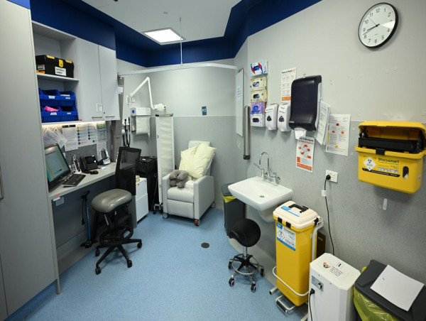  Injecting rooms cut crime, overdoses, abscesses: study 