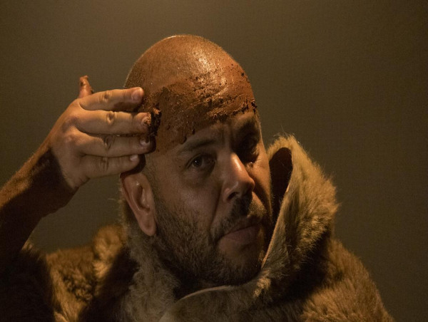  How Indigenous actor learned to walk in two worlds 