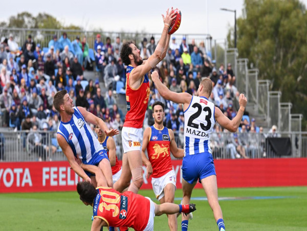  Lions to stalk Greene as Fort waits in wings 