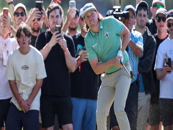 American Gooch sets early pace at LIV Golf in Adelaide