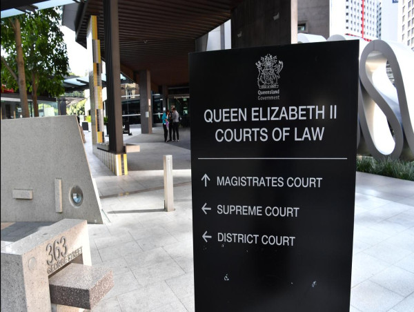  Suspended jail term for man posing as a lawyer 