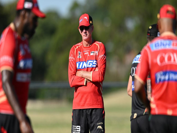 Bennett offers solution to 'crazy trend' of hip drops