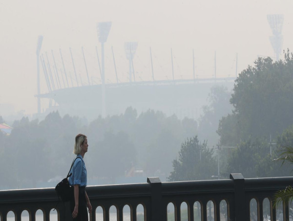 Hazy Anzac Day likely in Victoria, fire authority warns 