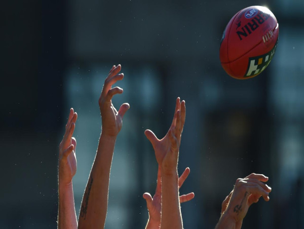  Young SA footballer dies after on-field clash 