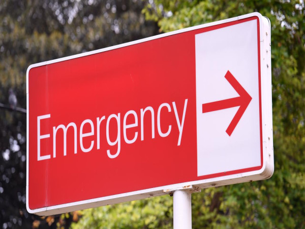  Probe into death of injured man left outside hospital 