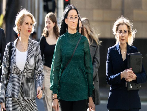  Plaintiff takes to stand in contraceptive class action 