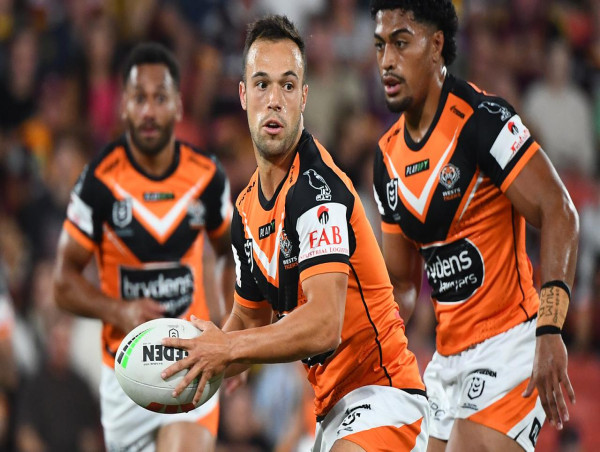 'We'll rally behind Brooks': Tigers teammates