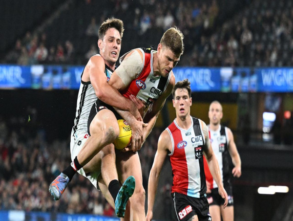  Power upset Saints, post fourth straight AFL victory 